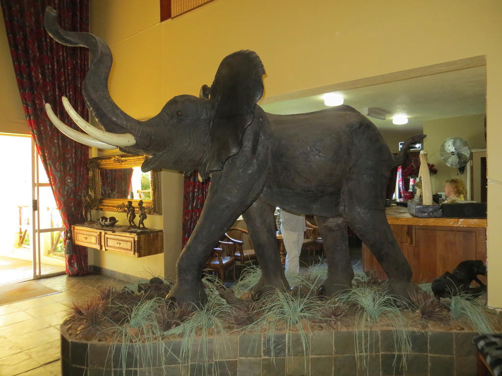 Ivory Tusk Lodge Tzaneen Eksteriør billede